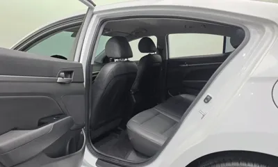 Hyundai Avante 2018, 105484 км, за 5901.27 USD - фото 18