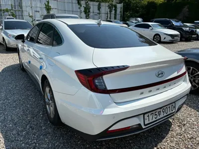Hyundai Sonata 2020, 99318 км, за 7280.76 USD - фото 4