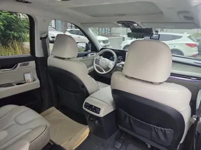 Hyundai Palisade 2024, 20000 км, за 32247.57 USD