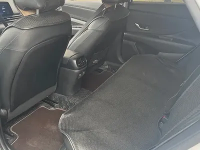 Hyundai Elantra 2022, 40000 км, за 8187.34 USD - фото 10