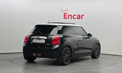MINI Cooper 2015, 178605 км, за 2973.24 USD