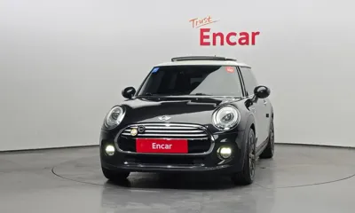 MINI Cooper 2015, 178605 км, за 2973.24 USD