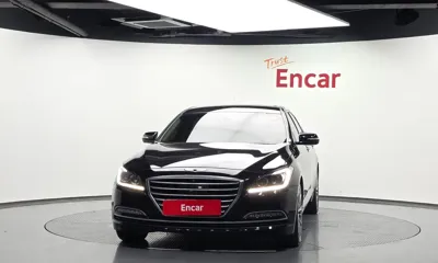 Hyundai Genesis 2016, 228954 км, за 5382.56 USD