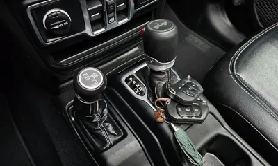 Jeep Wrangler 2023, 69737 км, за 29864.55 USD - фото 9