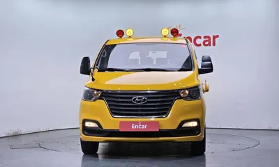 Hyundai Starex 2021, 81156 км, за 15482.71 USD