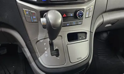 Hyundai Starex 2021, 81156 км, за 15482.71 USD - фото 9