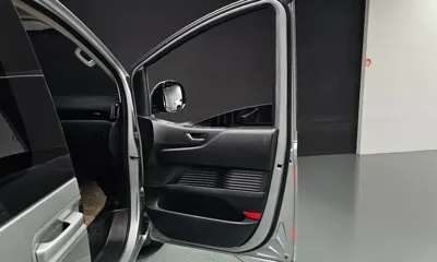 Hyundai Staria 2022, 83825 км, за 15688.59 USD - фото 25