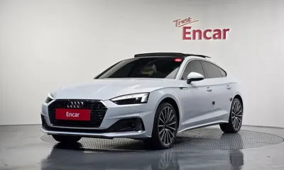 Audi A5 · 2022 год