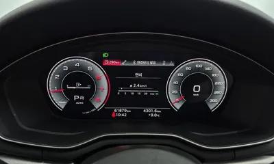 Audi A5 2022, 61879 км, за 18970.72 USD - фото 8
