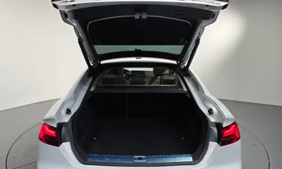 Audi A5 2022, 61879 км, за 18970.72 USD - фото 20