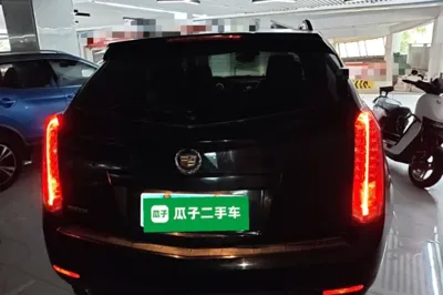 Cadillac SRX 2015, 76000 км, за 7624 USD