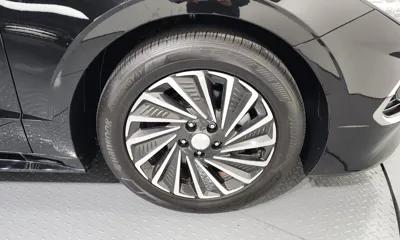 Hyundai Sonata 2021, 108333 км, за 14073.34 USD