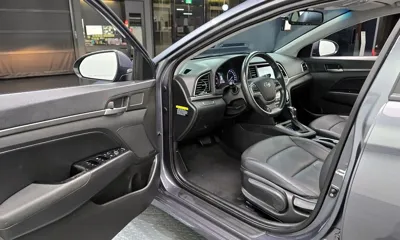 Hyundai Avante 2017, 97979 км, за 5451.92 USD - фото 11