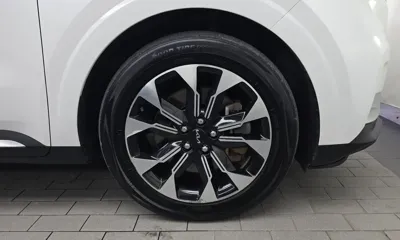Kia Canival 2023, 98964 км, за 15954.41 USD - фото 21