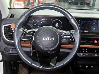 Kia Seltos 2024, 57200 км, за 14631.74 USD - фото 11