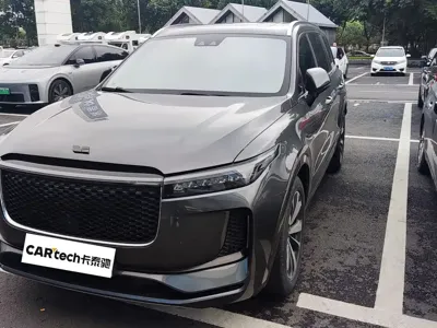 Li Auto Li ONE · 2021 год