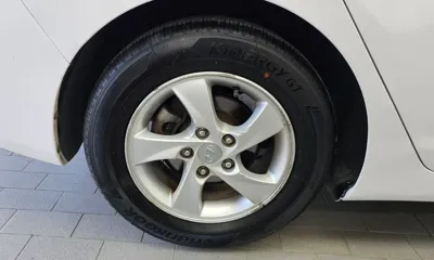 Hyundai Avante 2013, 144887 км, за 2553.5 USD