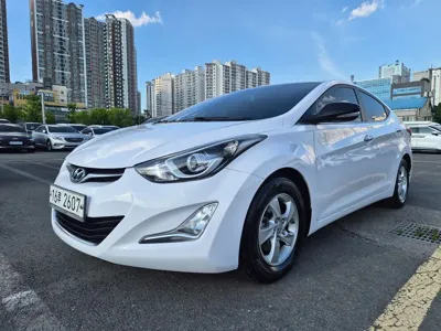 Hyundai Avante · 2015 год