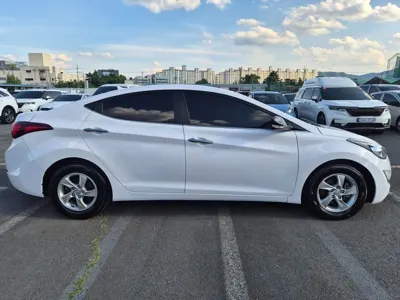 Hyundai Avante 2015, 74911 км, за 3872.92 USD - фото 17