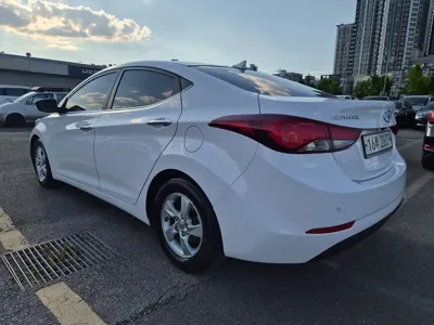 Hyundai Avante 2015, 74911 км, за 3872.92 USD - фото 19