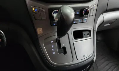 Hyundai Starex 2021, 29796 км, за 12546.31 USD - фото 9