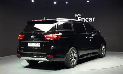 Kia Canival 2019, 51677 км, за 12344.79 USD