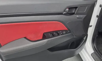Hyundai Avante 2018, 53298 км, за 8990.23 USD - фото 24