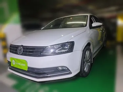 Volkswagen Sagitar · 2015 год