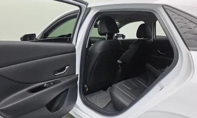 Hyundai Avante 2024, 43685 км, за 12703.59 USD - фото 18
