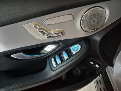 Mercedes-Benz GLC-Class 2019, 56149 км, за 14325.74 USD - фото 14