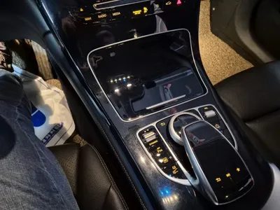 Mercedes-Benz GLC-Class 2019, 56149 км, за 14325.74 USD - фото 17