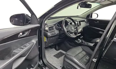 Kia Sorento 2015, 137278 км, за 8721.51 USD - фото 10