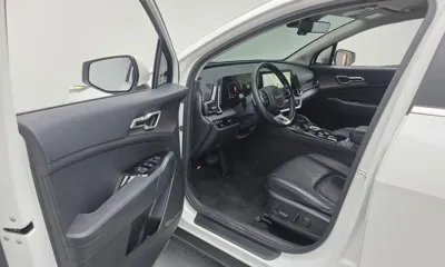 Kia Sportage 2023, 122734 км, за 13719.31 USD - фото 10