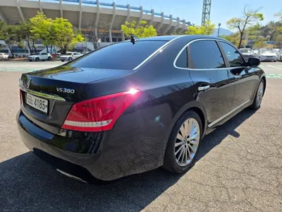 Hyundai Equus 2014, 126323 км, за 5844.11 USD - фото 7