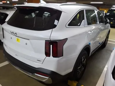 Kia Sorento 2026, 5 км, за 9767.63 USD - фото 13