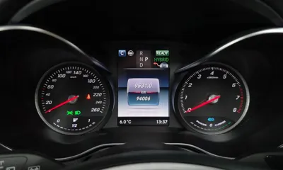 Mercedes-Benz GLC-Class 2019, 94006 км, за 19623.39 USD - фото 8