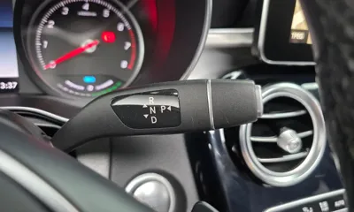 Mercedes-Benz GLC-Class 2019, 94006 км, за 19623.39 USD - фото 9