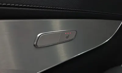 Mercedes-Benz GLC-Class 2019, 94006 км, за 19623.39 USD - фото 19