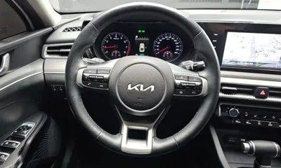 Kia K5 2023, 50256 км, за 11290.53 USD - фото 12