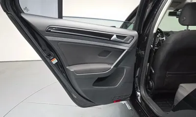 Volkswagen Golf 2016, 155078 км, за 4916.63 USD - фото 25