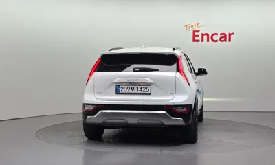 Kia Niro 2022, 30242 км, за 19364.58 USD