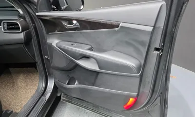 Kia Sorento 2015, 110063 км, за 8391.89 USD - фото 24