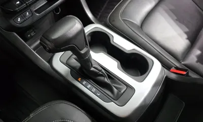 ChevroletGMDaewoo Colorado 2021, 39577 км, за 16519.05 USD - фото 9