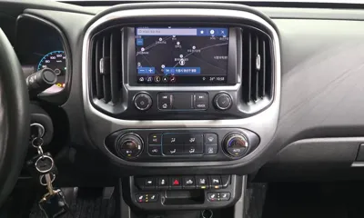 ChevroletGMDaewoo Colorado 2021, 39577 км, за 16519.05 USD - фото 17