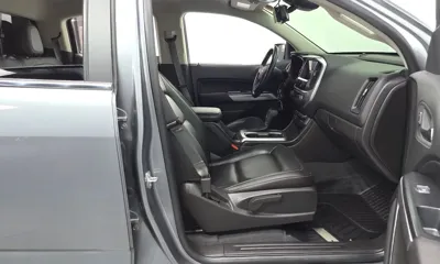 ChevroletGMDaewoo Colorado 2021, 39577 км, за 16519.05 USD - фото 26