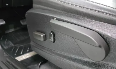 ChevroletGMDaewoo Colorado 2021, 39577 км, за 16519.05 USD - фото 31