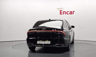 Hyundai Grandeur 2021, 123440 км, за 13071.91 USD
