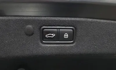 Hyundai Grandeur 2021, 123440 км, за 13071.91 USD - фото 30