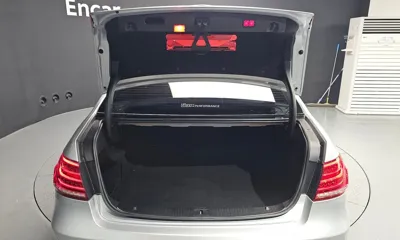 Mercedes-Benz E-Class 2016, 90417 км, за 7296.42 USD - фото 20