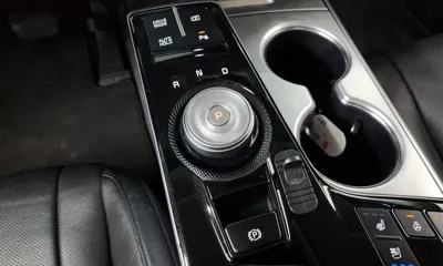 Kia K8 2022, 90155 км, за 11596.1 USD - фото 9